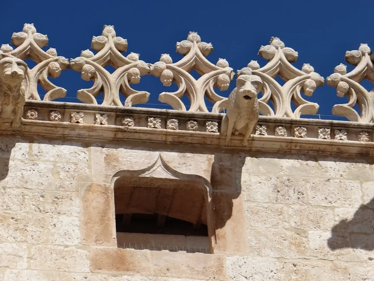 Aranda de Duero despide a un exalcalde ligado a su cultura