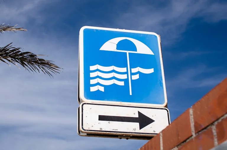 AEMET este sábado: revisa los avisos antes de viajar