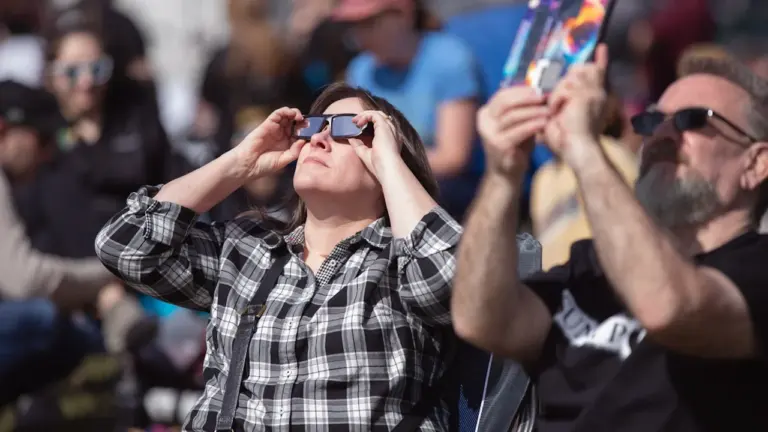 Algeciras pide proteger la vista ante el eclipse del miércoles