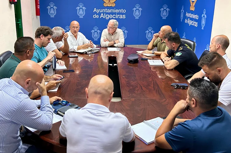 Algeciras prepara su costa para la Romería de la Palma