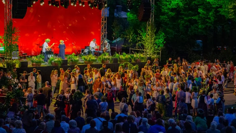 Algeciras vivirá cuatro noches entre música y humor