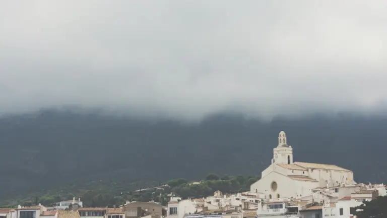 Avisos de AEMET: qué revisar antes de viajar por España