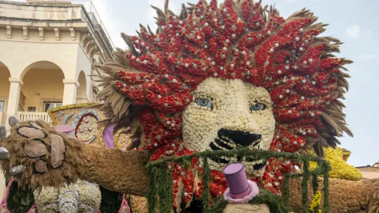 Batalla de Flores 2026 en Laredo: guía para el 28 de agosto