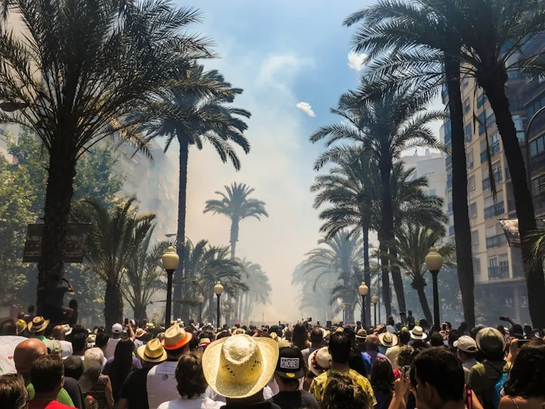 Calor en España hoy: cómo revisar avisos y reducir riesgos