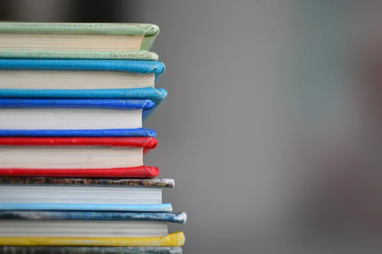 Curso escolar 2026-2027: calendario, becas y gastos