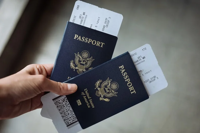 EES y ETIAS: qué revisar al viajar desde España con familia no comunitaria