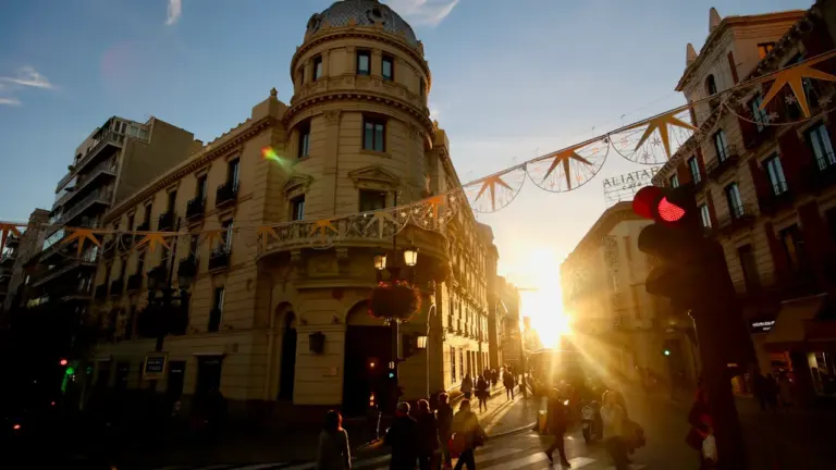 El verano hotelero de Algeciras gana fuerza en agosto