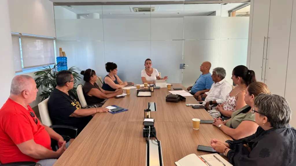 Elche abre una vía de ayuda para familias afectadas en Colombia