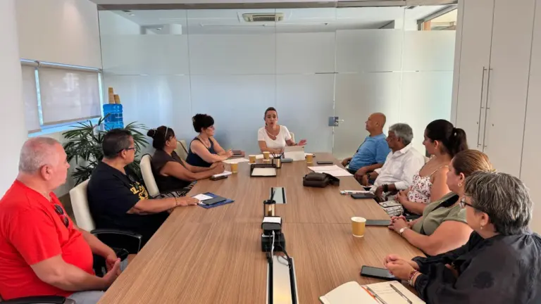Elche abre una vía de ayuda para familias afectadas en Colombia