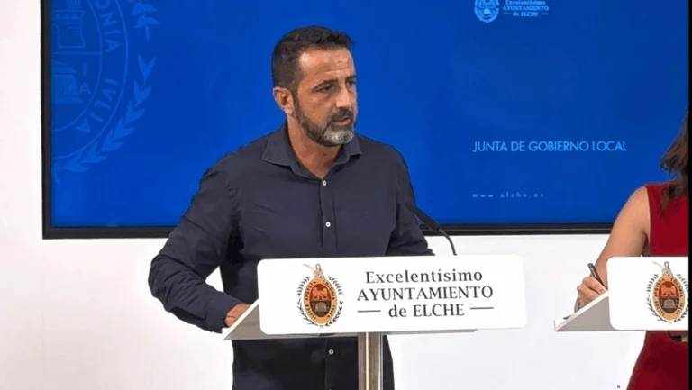 Elche lanza una oficina gratuita contra la ocupación de viviendas