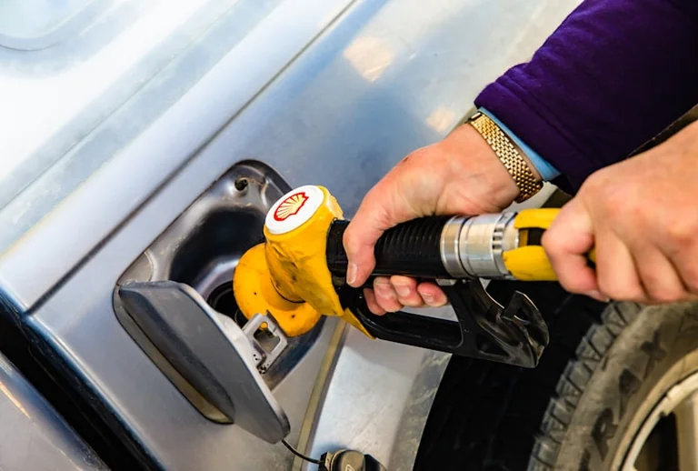 Gasolina en España: ¿alcanzará los 1,80€ por litro este verano 2026?