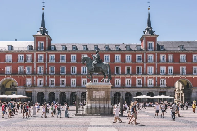 Horóscopo práctico 24 de agosto de 2026: hábitos para España