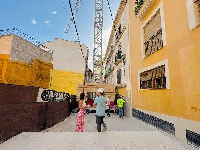 Lorca avanza en su plan de 11 pisos para jóvenes en el casco histórico