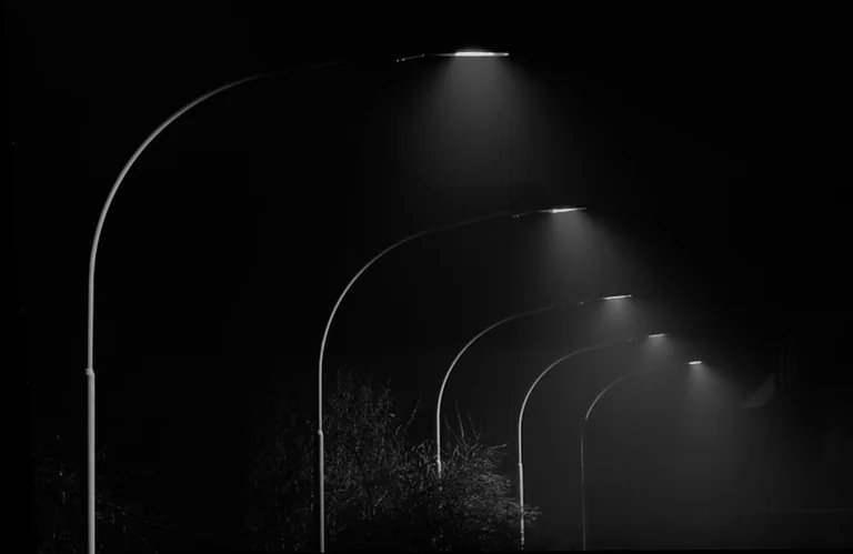 Lorca mejora la noche de la Avenida de Europa con nueva luz LED