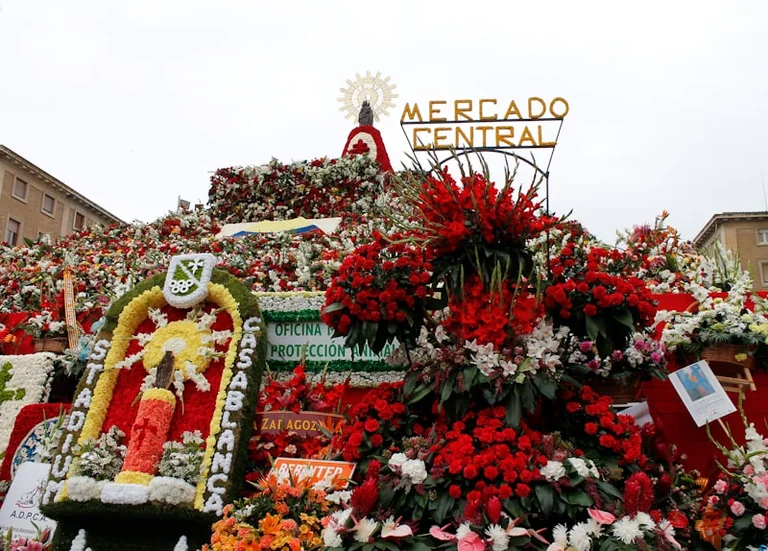 Lorca se prepara para diez días de música y tradición