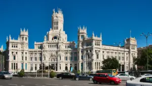 Madrid reducirá un 12% el gasto energético en edificios públicos para 2026