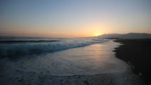 Motril prepara sus playas para una tarde de eclipse