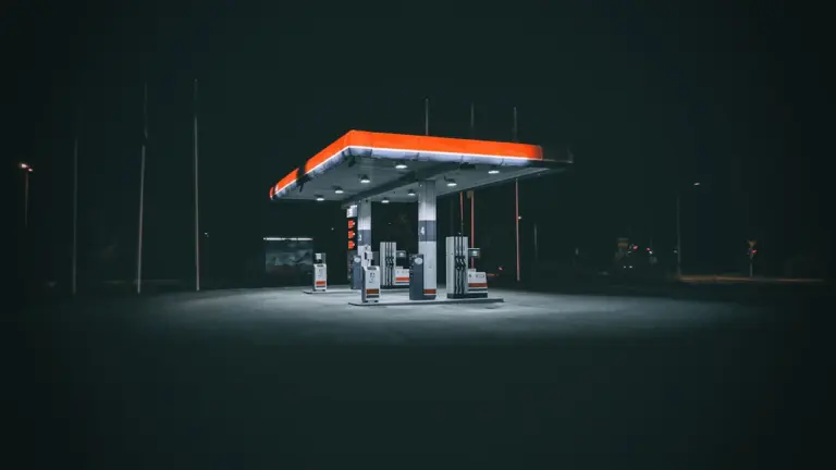 Precios de combustibles en España: previsión para el fin de semana