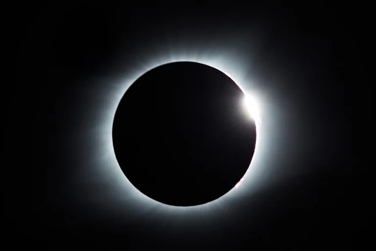 Reus permitirá escuchar cómo la luz cambia durante el eclipse