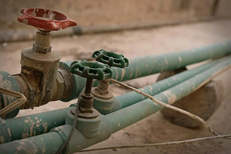 Dornelas renueva su red de agua con una inversión de 10.000 euros