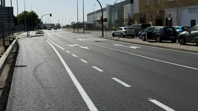 Los conductores de Sevilla recuperan una arteria clave del este