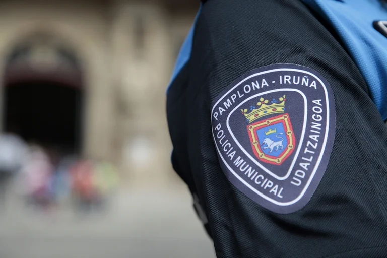 Pamplona afronta más delitos por robos en vehículos