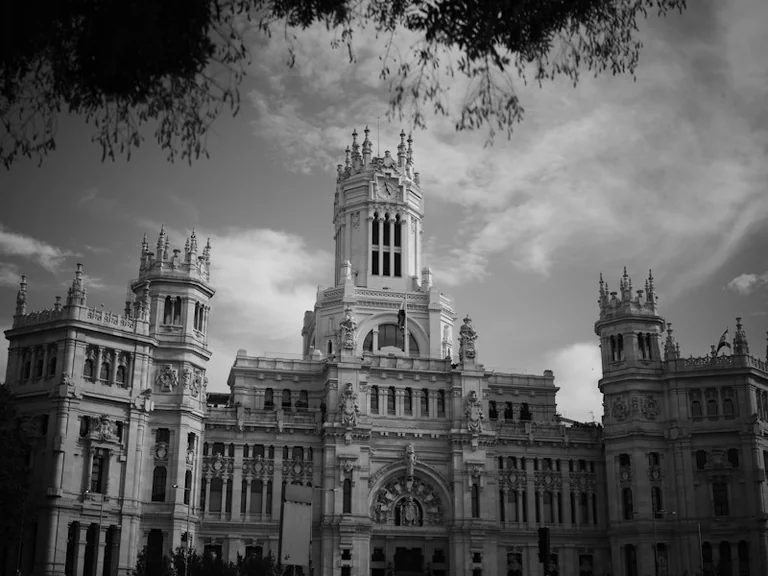 29 de octubre de 1933: Falange se presenta en Madrid
