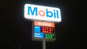 Cómo comparar precios de gasolina y gasóleo antes de repostar