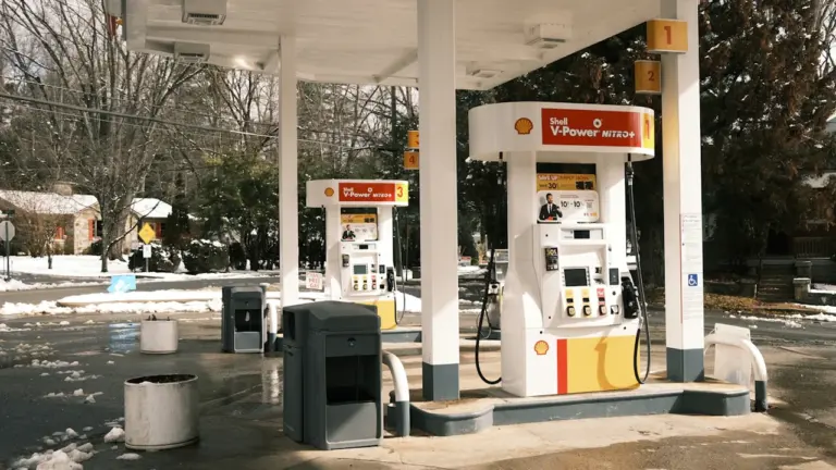 Gasolina y diésel: calcula si compensa cambiar de surtidor