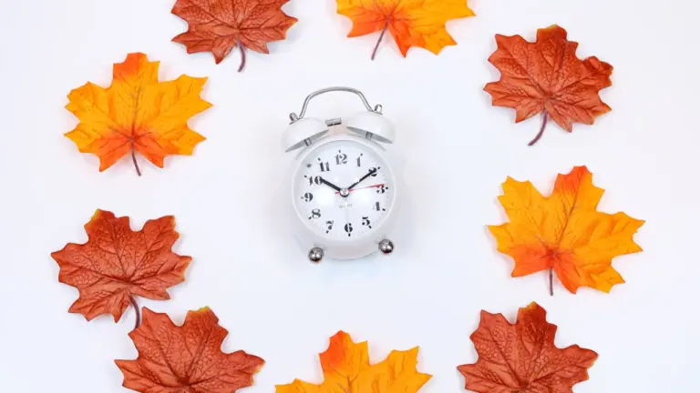 Por qué el horario de invierno empieza el 25 de octubre de 2026