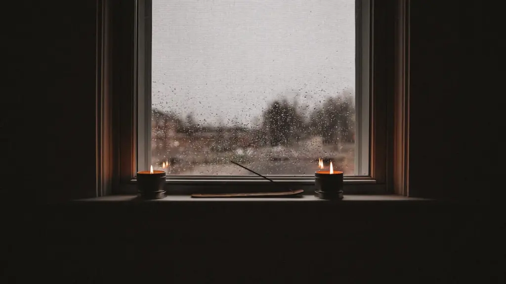 Soñar con lluvia: emociones, símbolos y contexto personal